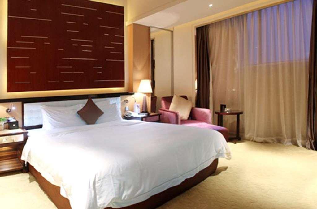 Grand Oriental Hotel Dongguan  Habitación foto